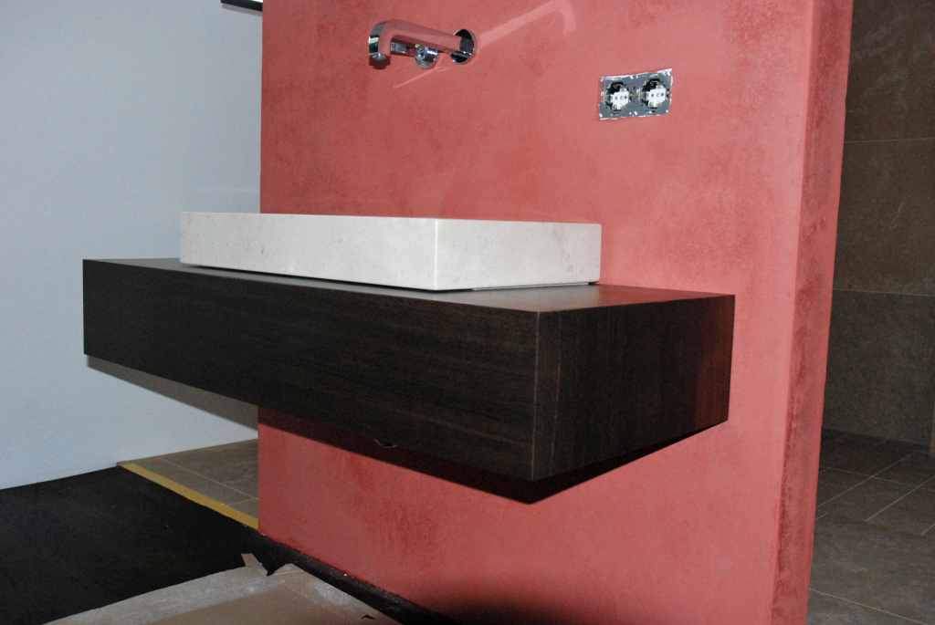 Badmöbel, Waschtisch, Spiegelschrank: Für jedes Bad nach Maß